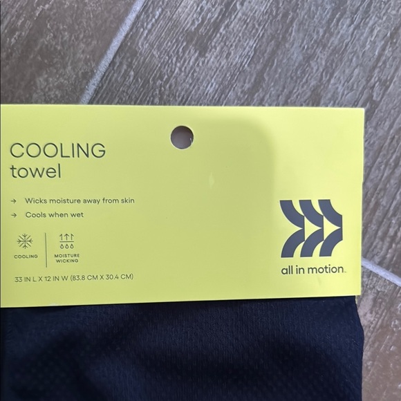 All in Motion Black Performance Shorts - Picture 2 of 5